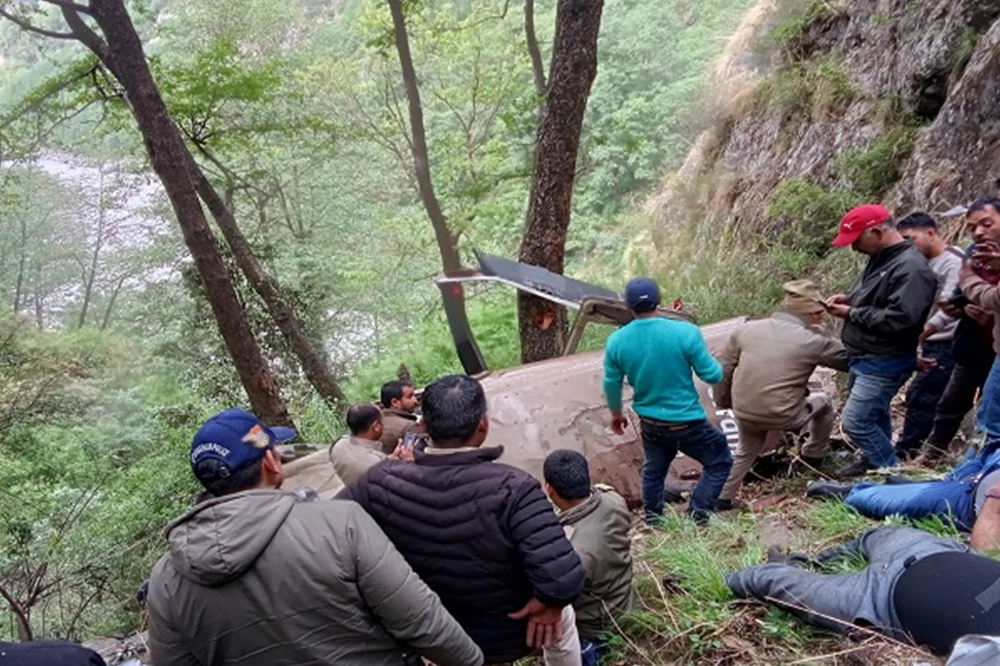 उत्तरकाशीतील आपत्तीने देश हादरला, ६ मृत, २७४ यात्रेकरूंची सुटका 
