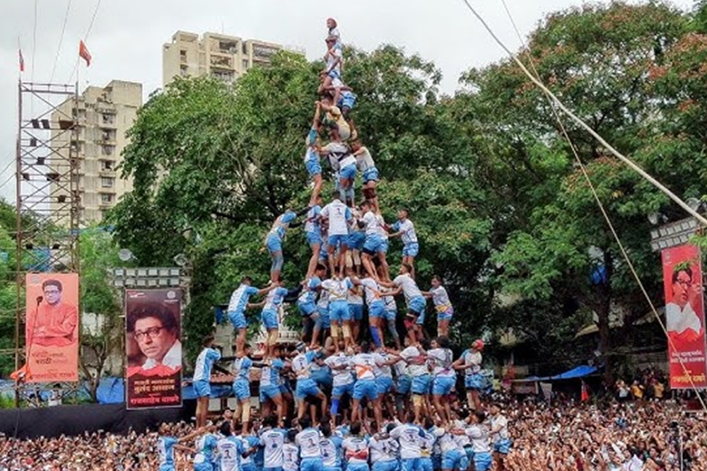 ठाण्यातील ‘संस्कृतीची दहीहंडी’त कोकण नगरचा राजा गोविंदा पथकाने रचले 10 थर; विश्वविक्रमाची नोंद, 25 लाख पारितोषिक जाहीर 