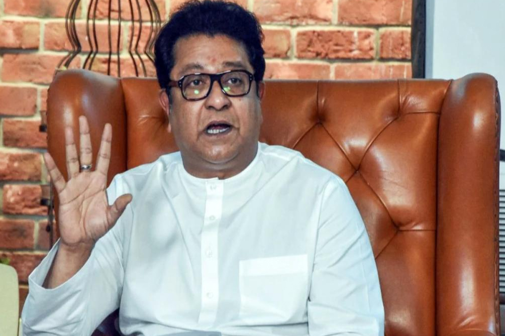 बेस्ट पतपेढी निवडणुकीत ठाकरे बंधूंचा पराभव; राज ठाकरे म्हणाले – “हा विषय मला माहितीच नाही”