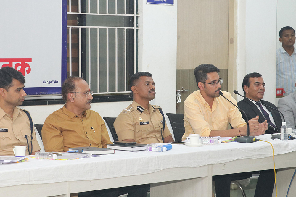 शांतता समिती बैठकीत डॉल्बीबंदीला मध्यवर्ती मंडळांनी दिला पाठिंबा