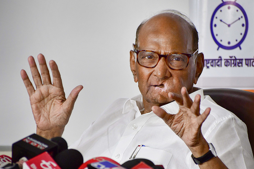   "कोल्हापुरात शरद पवारांची पत्रकार परिषद – शेतकऱ्यांच्या प्रश्नांवर सरकारला सुनावलं, मोदींच्या ७५व्या वाढदिवशीही केली प्रतिक्रिया"