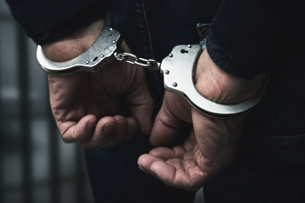 पलवलमध्ये दोन युट्यूबर पाकिस्तानसाठी हेरगिरी करत असल्याच्या आरोपाखाली अटक — पाक उच्चायोगाशी लाचवहन्याचा गंभीर आरोप 