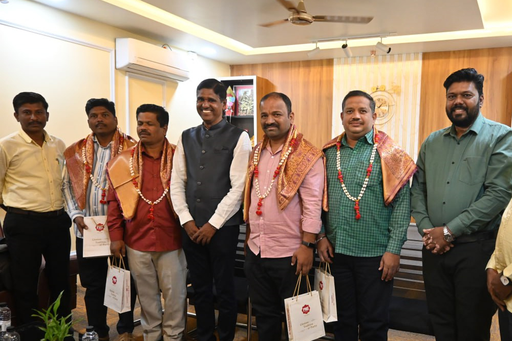 छ. शिवाजी महाराज शिक्षण संस्थेच्या वतीने पत्रकार संघाच्या पदाधिकाऱ्यांचा सत्कार   