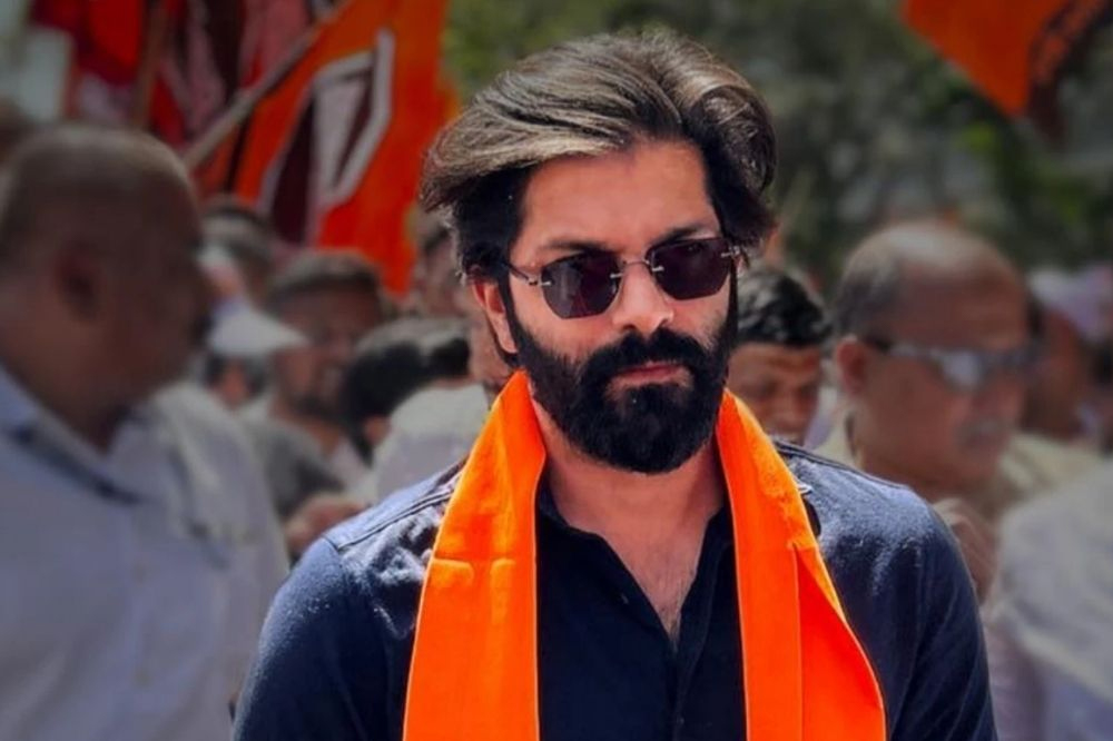 अमित ठाकरेंवरील गुन्ह्यानंतर राजकीय खळबळ; शर्मिला ठाकरेंचा सत्तेवर जोरदार हल्लाबोल 