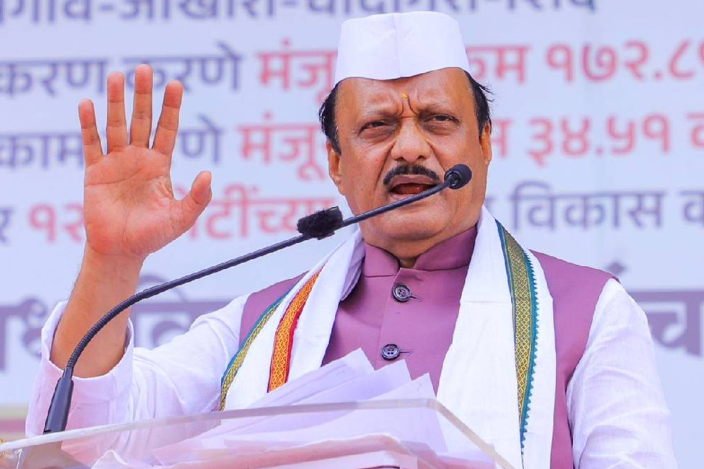 माळेगाव निवडणूक : “उमेदवार जिंकले नाहीत तर निधीत काठ मारणार” — अजित पवारांचा थेट इशारा 