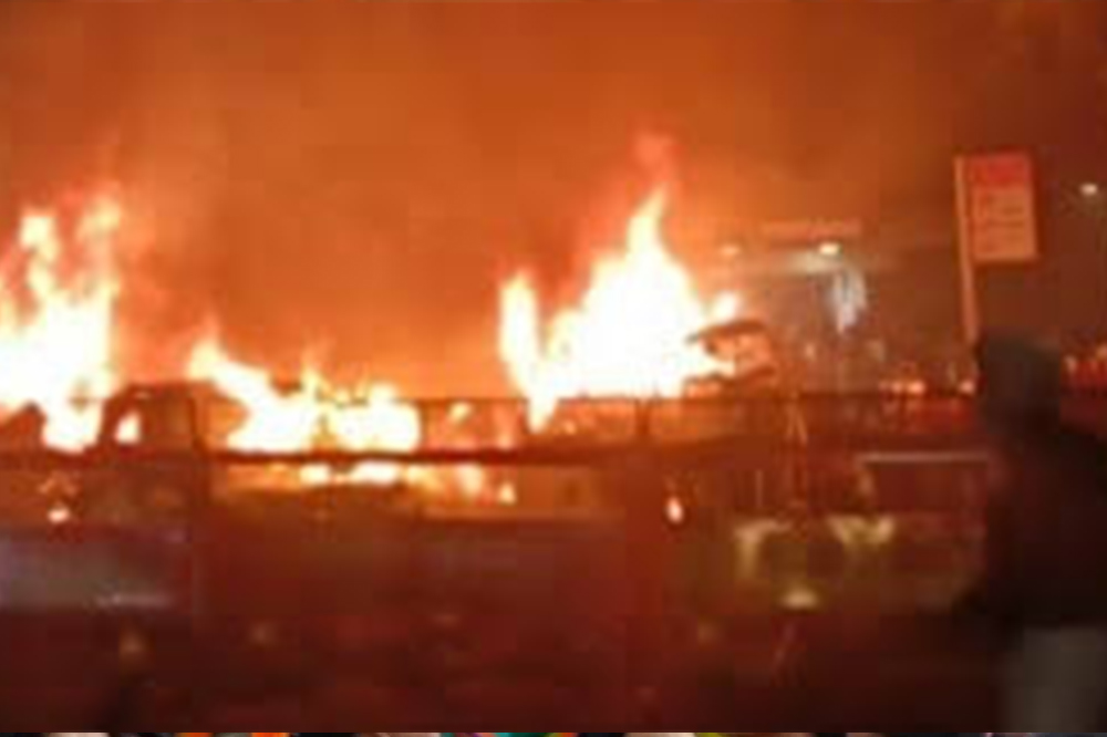 स्विस आल्प्समधील प्रसिद्ध ‘ले कॉन्स्टेलेशन’ बारला भीषण आग; नववर्षाच्या जल्लोषात १० जणांचा मृत्यू 