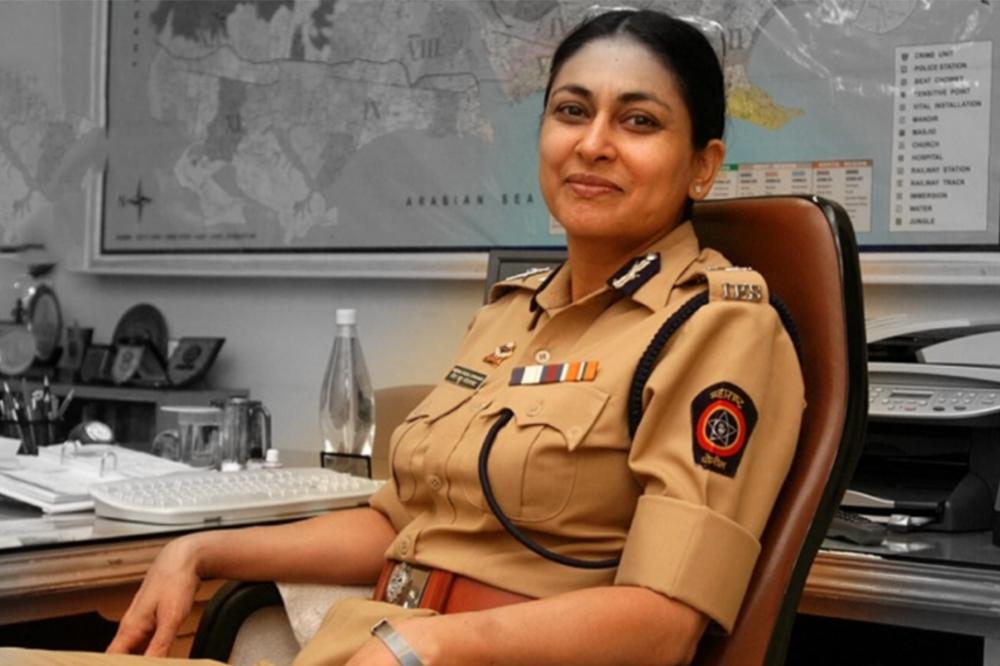 राज्य महिला आयोग अध्यक्षपदी माजी IPS अधिकारी मीरा बोरवणकर? व्हायरल बातमीमागील सत्य समोर 