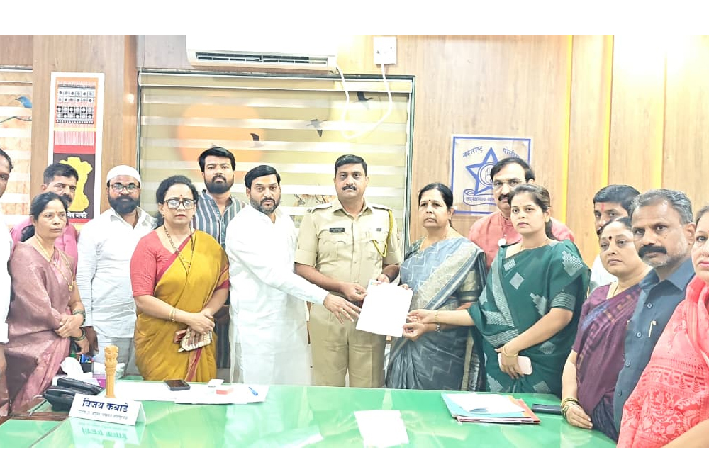 सोलापुरात बिघडलेल्या कायदा-सुव्यवस्थेवर भाजपाची चिंता; गुन्हेगारांवर कायद्याचा वचक ठेवण्याची मागणी 