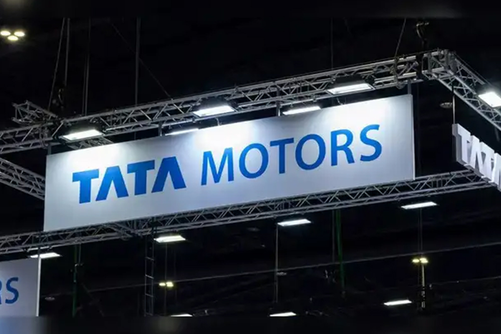  TATA Motors Cyber Attack: JLR वर सायबर हल्ल्यामुळे टाटा मोटर्सला अब्जावधींचं नुकसान; शेअर्समध्ये मोठी घसरण 