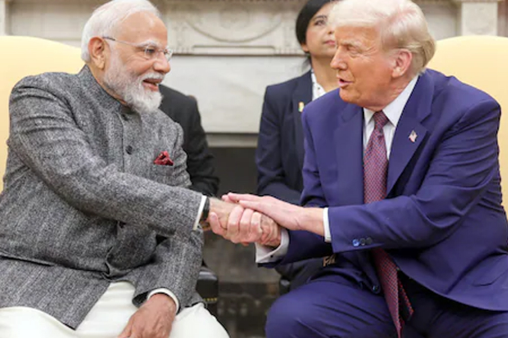 गाझा शांतता परिषदेत ट्रम्प यांचं मोदी आणि भारतावर कौतुक; "भारत महान देश, मोदी माझे चांगले मित्र" 