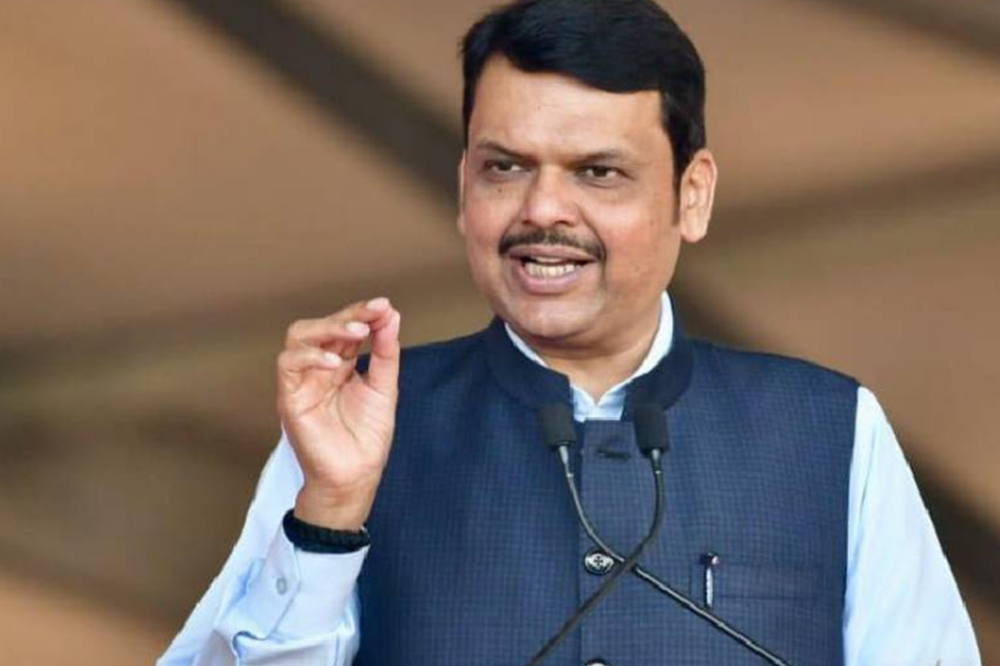 गडचिरोलीने माओवाद संपवण्याची सुरुवात केली, भूपतीसह ६० माओवादींचं आत्मसमर्पण — मुख्यमंत्री फडणवीस 