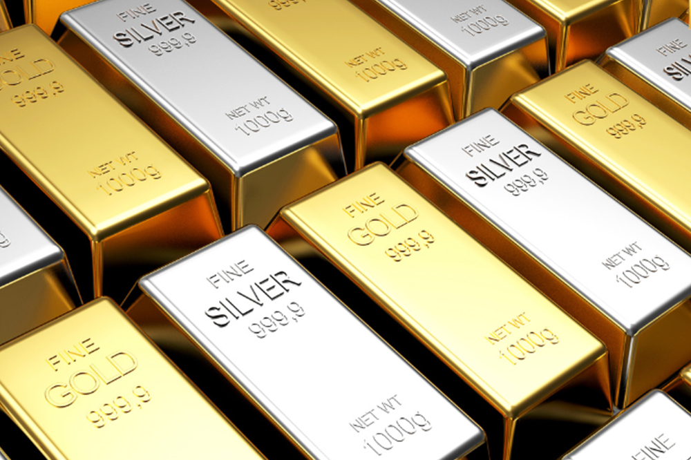 सोने-चांदी दरांचा नवा उच्चांक; 2026 पर्यंत अडीच लाखांवर जाण्याचा अंदाज 