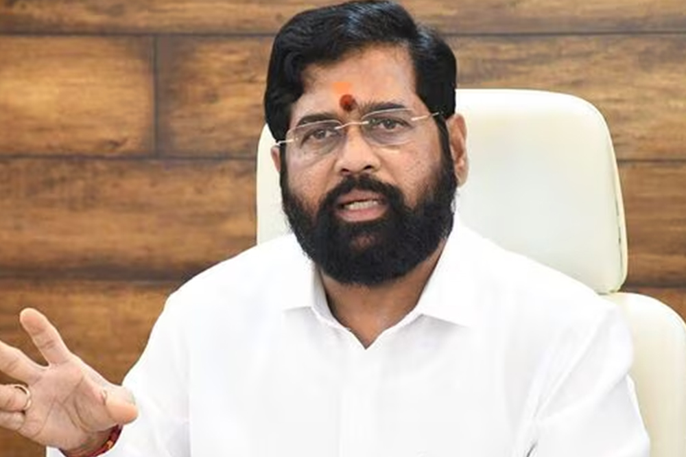 शिवसेना शिंदे गटात प्रवेशाचा ओघ वाढला; माजी आमदार शिरीष चौधरी, हरीभाऊ पाटील यांचा भगवा स्विकार 