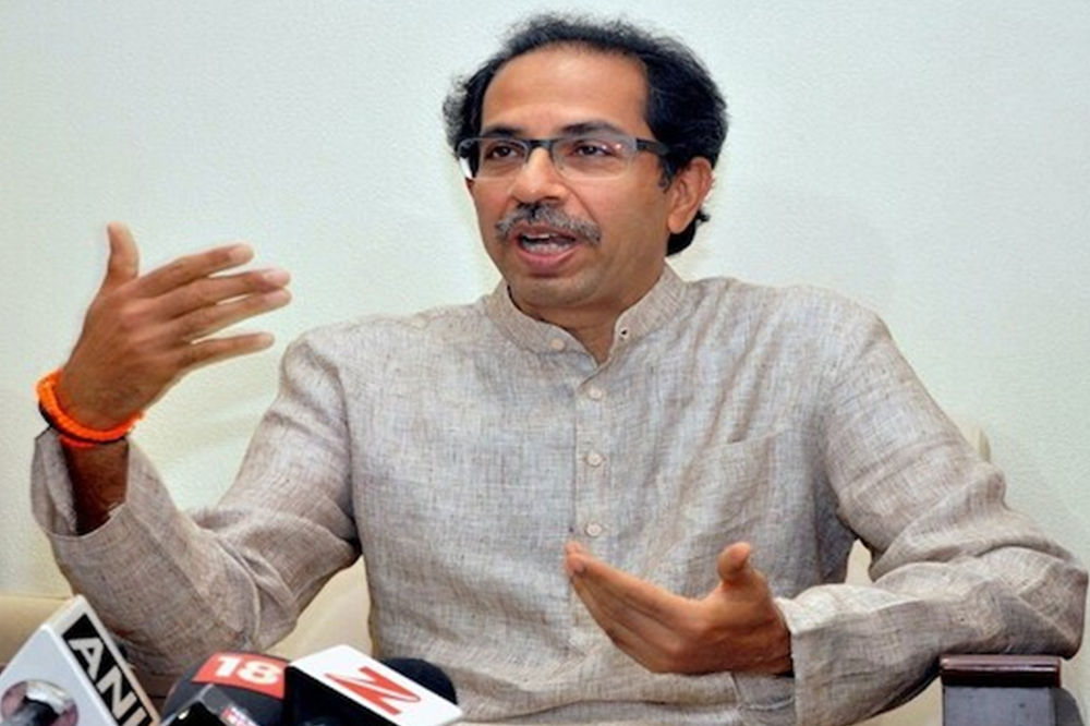 मुंबई महापौरपदावर चुरस: उद्धव ठाकरेंचे सूचक विधान; “देवाच्या मनात असेल तर मुंबईत आपलाच महापौर बसेल” 