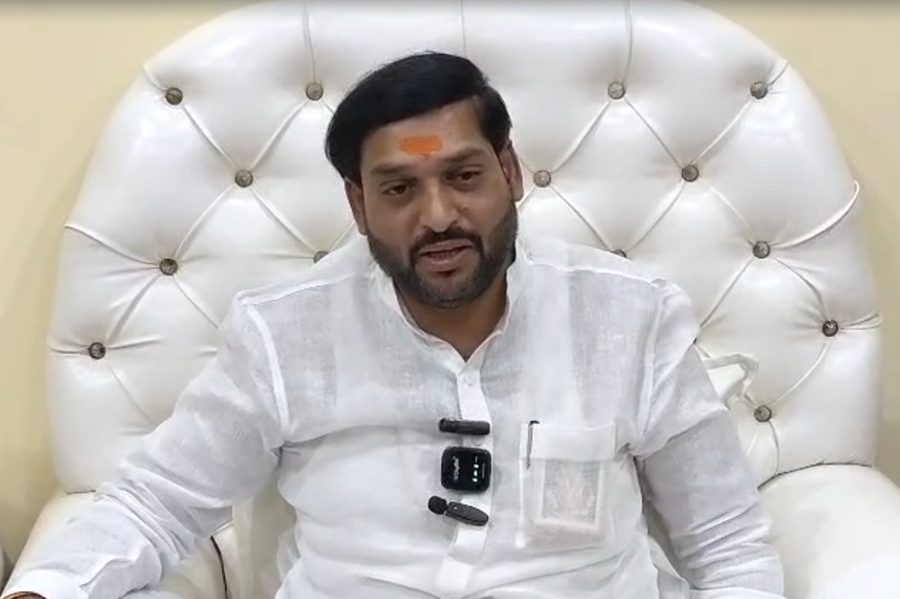 सोलापूरकरांवर करवाढ नाही; 1400 कोटींच्या पाणी योजनेला मंजुरी – महापौर कोंड्याल