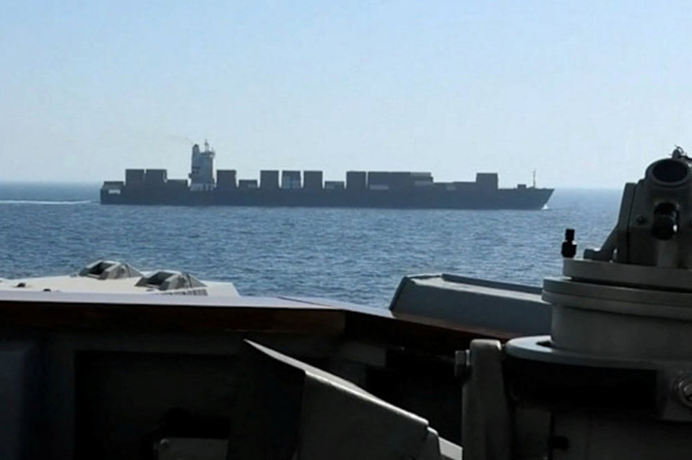 अमेरिकेने इराणचे मालवाहू जहाज जप्त केले; आखातात तणाव वाढला