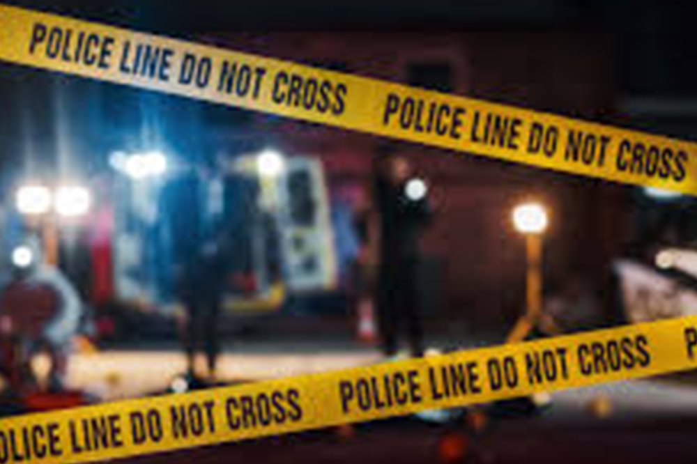 दिल्ली हादरली! IRS अधिकाऱ्याच्या मुलीची घरात घुसून निर्घृण हत्या; आरोपी फरार 