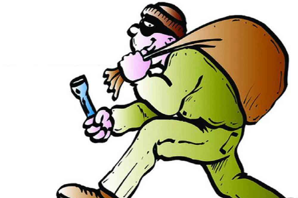 कोल्हापुरात अंत्यविधीच्या गडबडीत घरफोडी; 16 तोळे सोन्याचे दागिने लंपास 