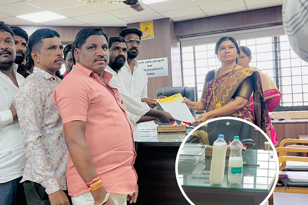 "ही नैसर्गिक की रासायनिक ताडी?" बाटल्या घेऊन प्रशासनाला घेराव; फॉरेन्सिक तपासणीची मागणी 