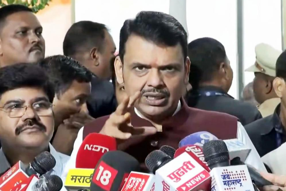 मुसळधार  पाऊस आहे,; शासनाचे अलर्ट पाहा – मुख्यमंत्री देवेंद्र फडणवीसांचे नागरिकांना आवाहन
